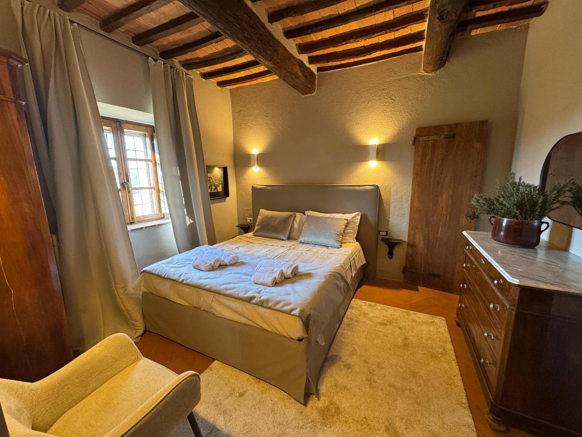 Agriturismo Le Sorbelle D'Orcia Con Piscina Pienza Exterior foto